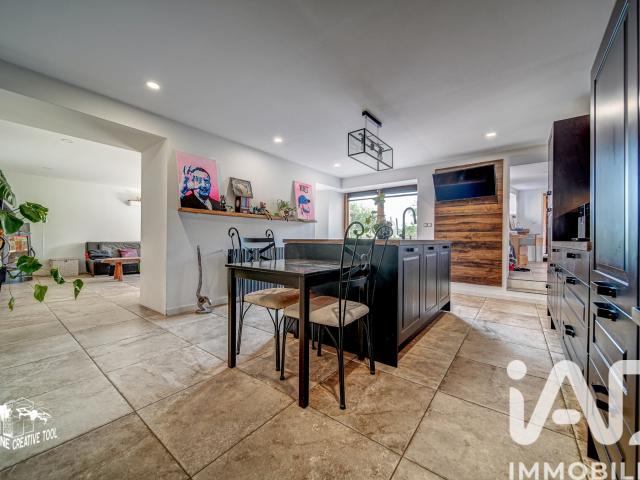 Maison 3 pièces 150 m²