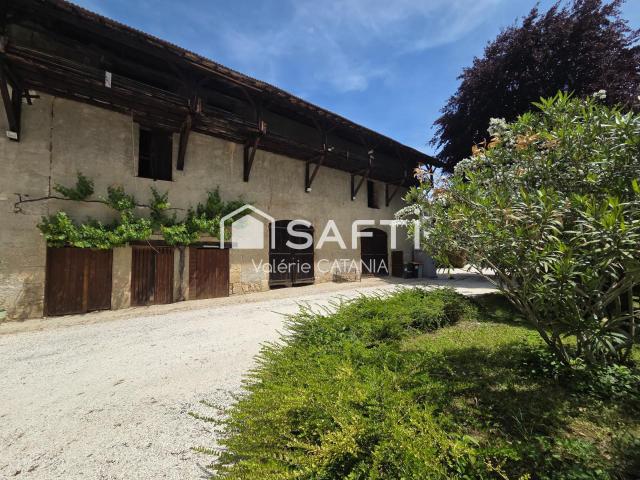 Maison 3 pièces 165 m²