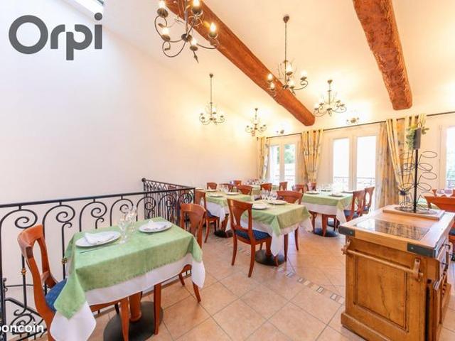 Maison 3 pièces 166 m²