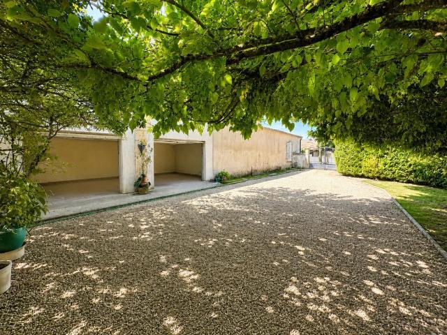 Maison 3 pièces 167 m²