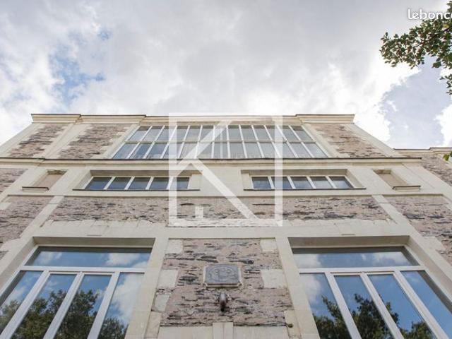 Maison 3 pièces 169 m²