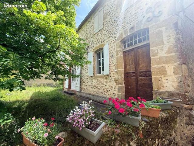 Maison 3 pièces 160 m²