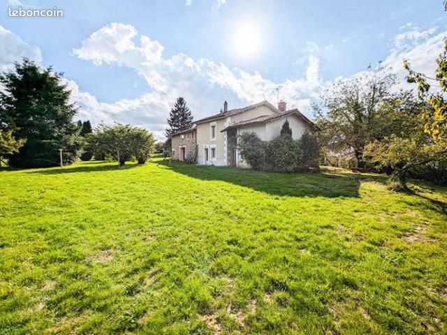 Maison 3 pièces 160 m²