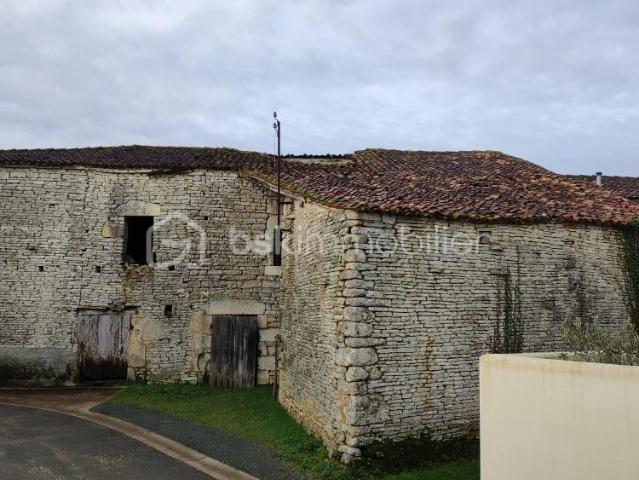 Maison 3 pièces 160 m²