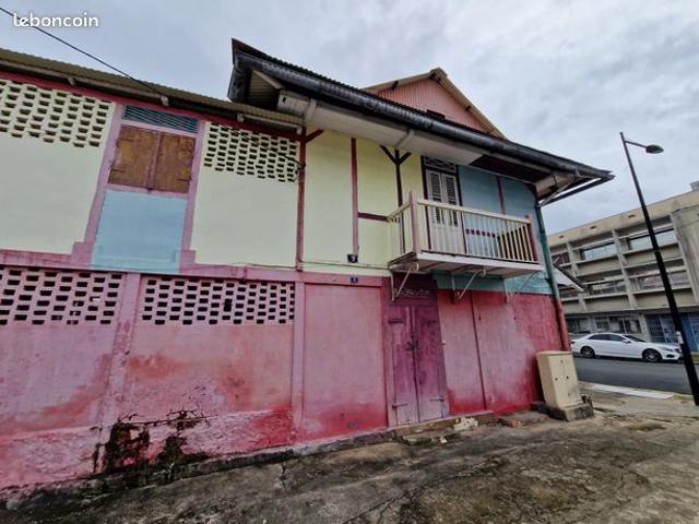 Maison 3 pièces 175 m²