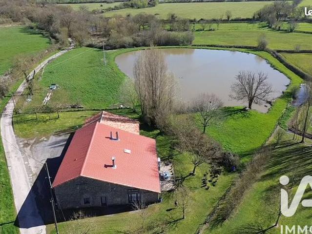 Maison 3 pièces 177 m²