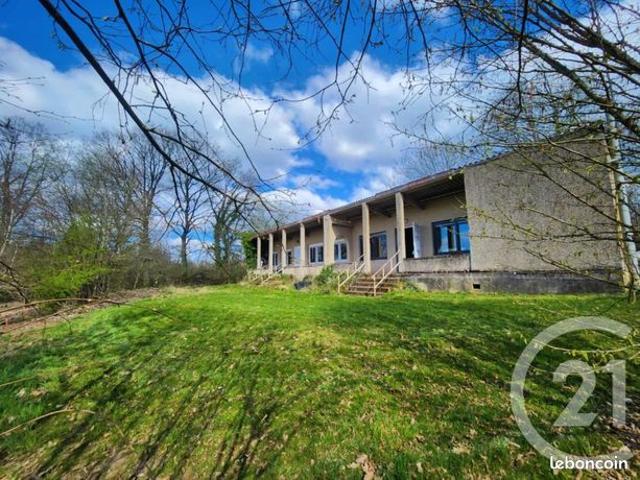 Maison 3 pièces 177 m²