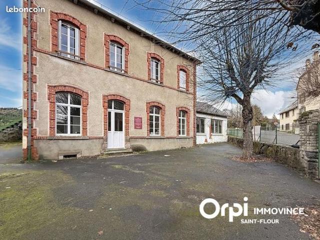 Maison 3 pièces 170 m²