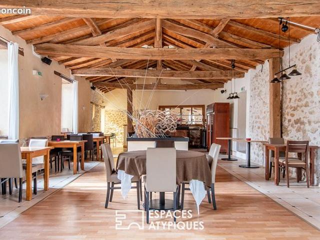 Maison 3 pièces 186 m²