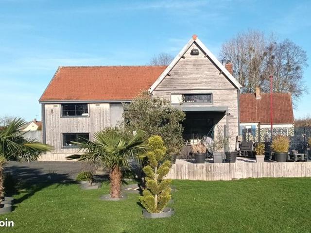 Maison 3 pièces 186 m²