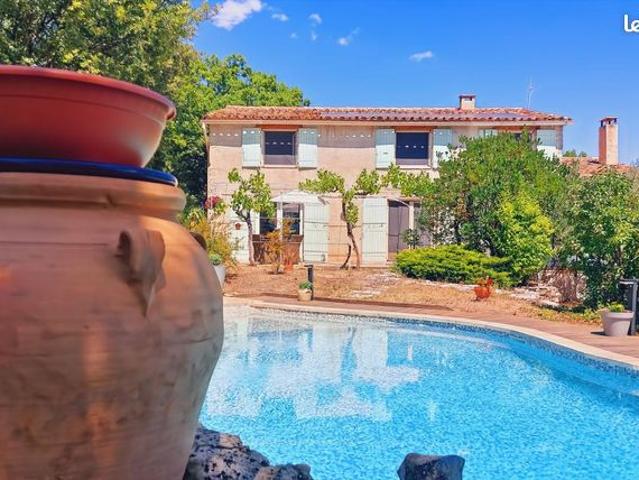 Maison 3 pièces 186 m²