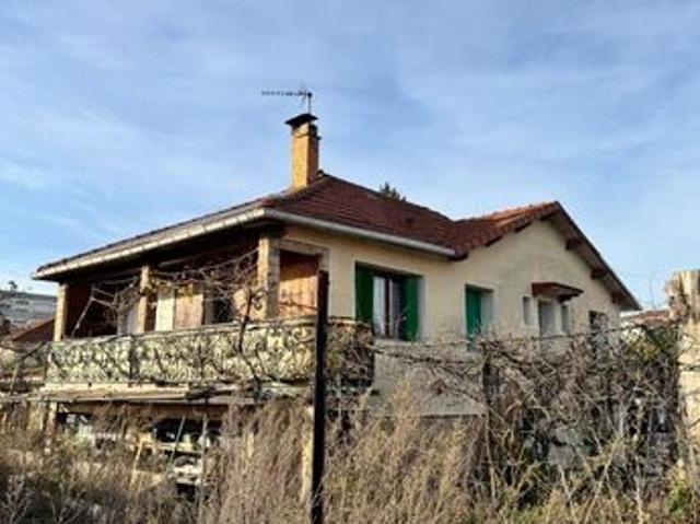 Maison 3 pièces 189 m²