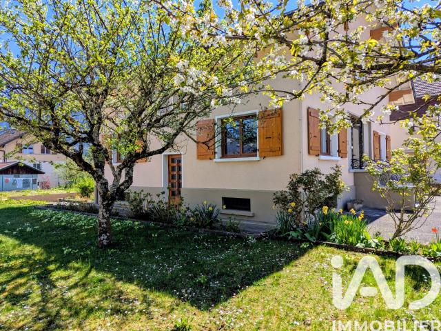 Maison 3 pièces 181 m²
