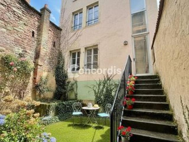 Maison 3 pièces 193 m²