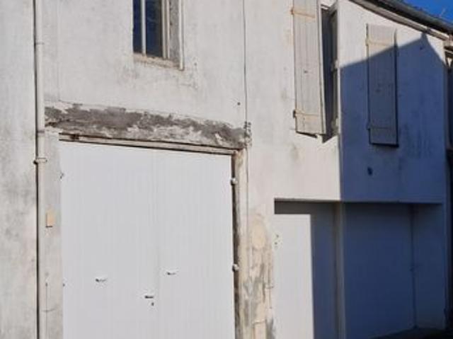 Maison 3 pièces 280 m²