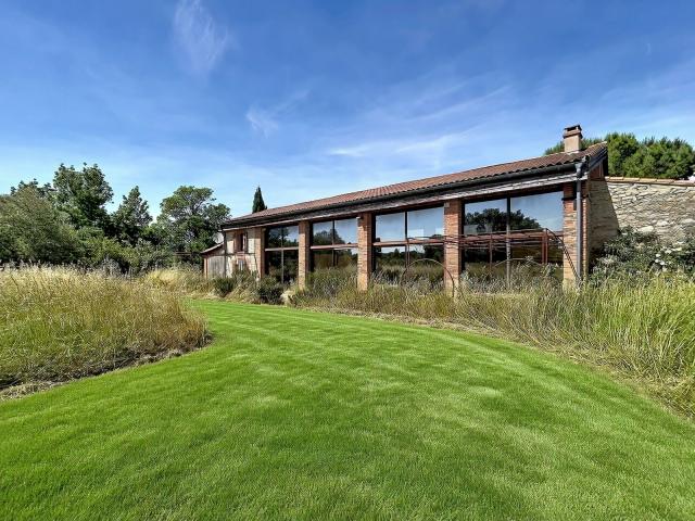 Maison 3 pièces 200 m²