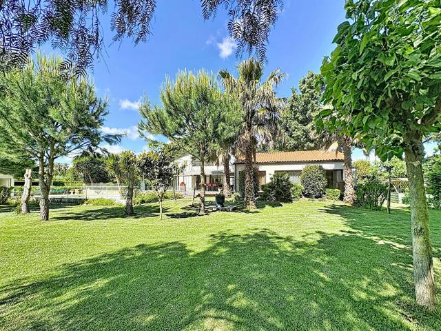 Maison 6 pièces 200 m²