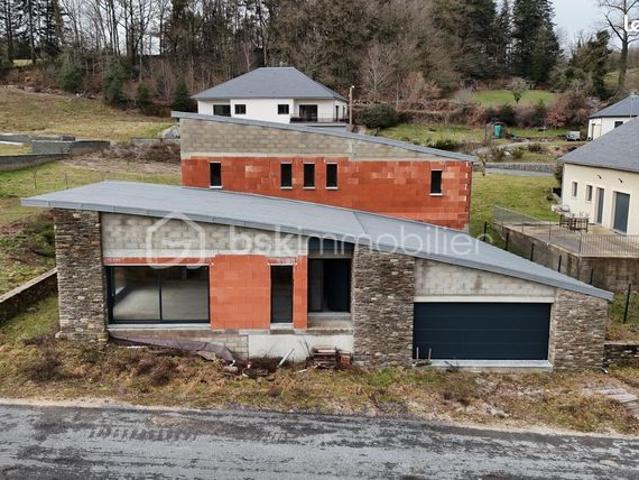 Maison 3 pièces 202 m²