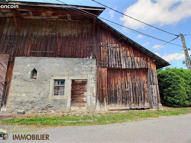 Maison 3 pièces 219 m²