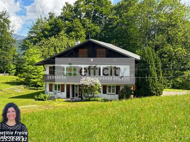 Maison 3 pièces 210 m²