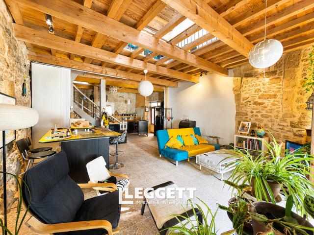Maison 3 pièces 240 m²