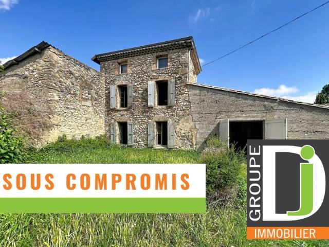 Maison 3 pièces 286 m²