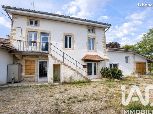 Maison 3 pièces 290 m²