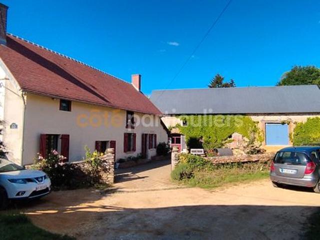 Maison 3 pièces 336 m²