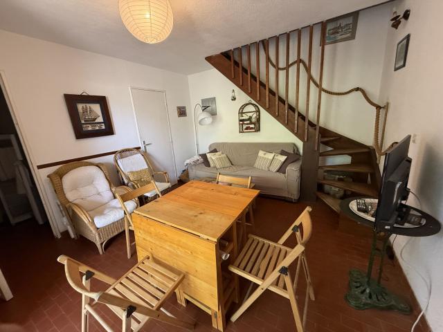 Maison 3 pièces, 37 m² à louer à La Londe les Maures 83250