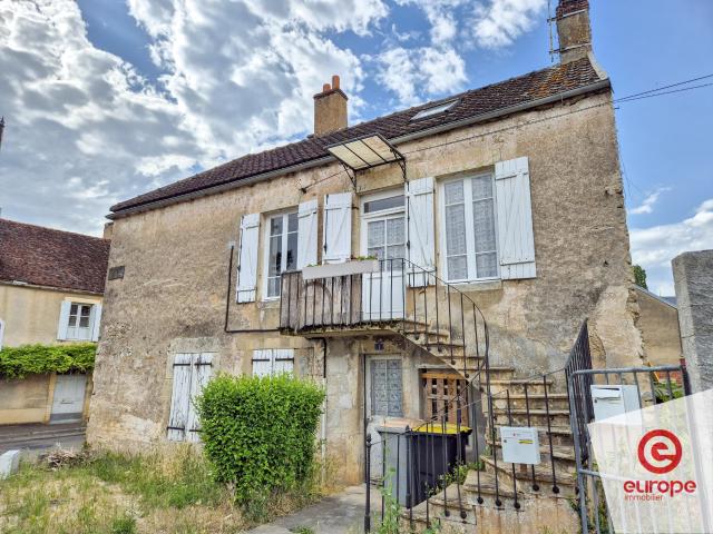 Maison 3 pièces 38m2 avec jardin à l'Isle sur Serein