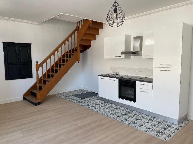 Maison 3 pièces, 47 m² à louer à Poitiers 86000