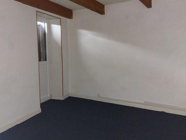 Maison 3 pièces, 50 m² à louer à Sallèdes 63270