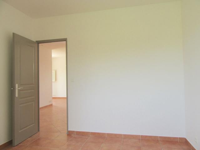 Maison 3 pièces, 52 m² à louer à Castellare di Casinca 20213