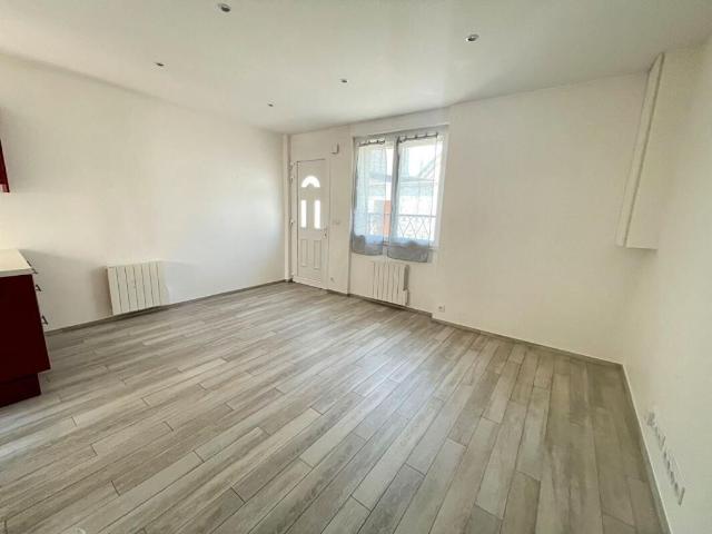 Maison 3 pièces, 52 m² à louer à Aubergenville 78410