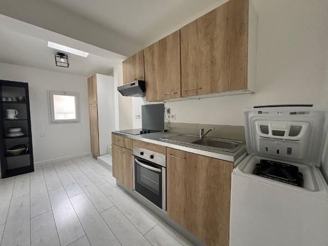Maison 3 pièces, 52 m² à louer à Poitiers 86000