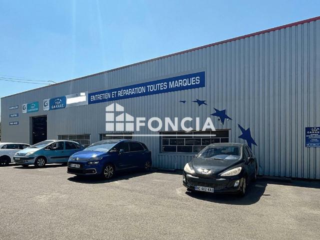 Maison 3 pièces 530 m²