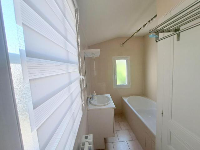 Maison 3 pièces, 53 m² à louer à Tours 37000
