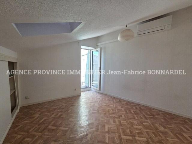 Maison 3 pièces, 54 m² à louer à Saint Paul Trois Châteaux 26130