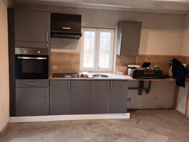 Maison 3 pièces, 60 m² à louer à Montjay 71310