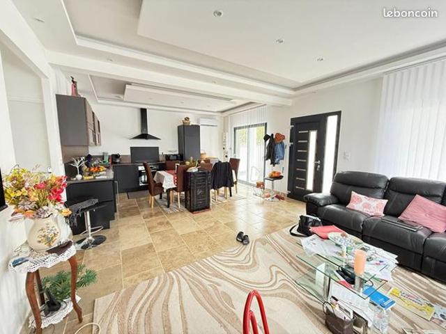 Maison 3 pièces 64 m²