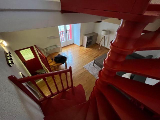 Maison 3 pièces, 64 m² à louer à Mende 48000