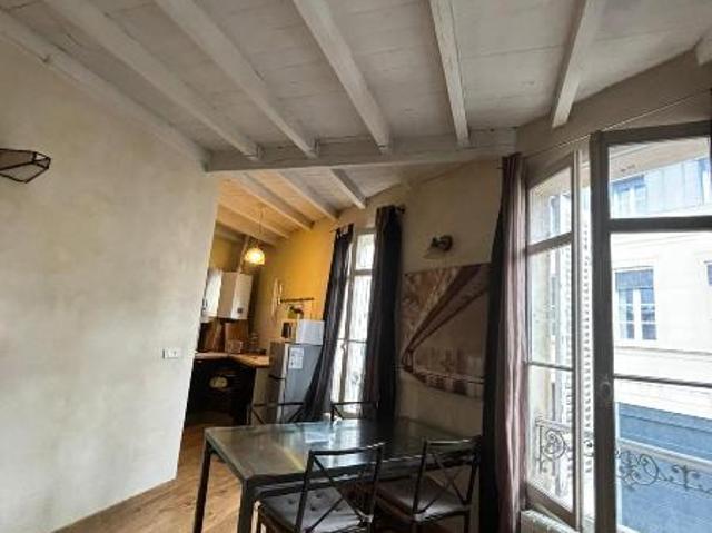 Maison 3 pièces, 65 m² à louer à Bordeaux 33000