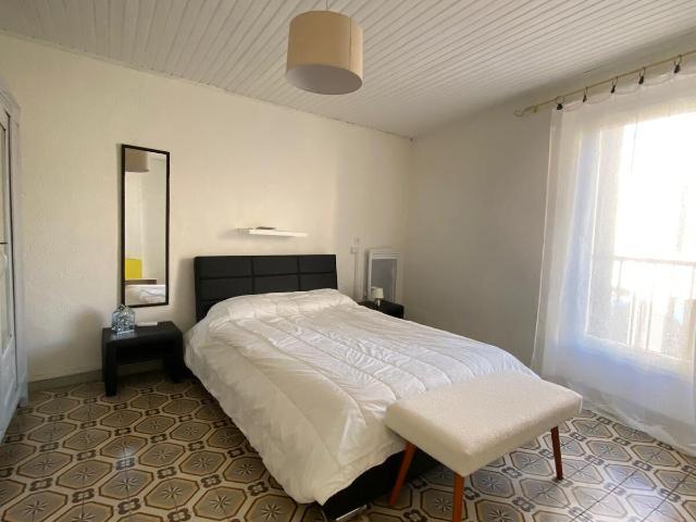 Maison 3 pièces, 66 m² à louer à Creissan 34370