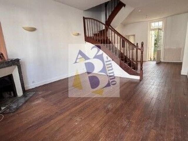 Maison 3 pièces, 66 m² à louer à Angoulême 16000