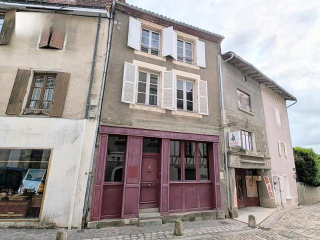 Maison 3 pièces 68m² à Confolens