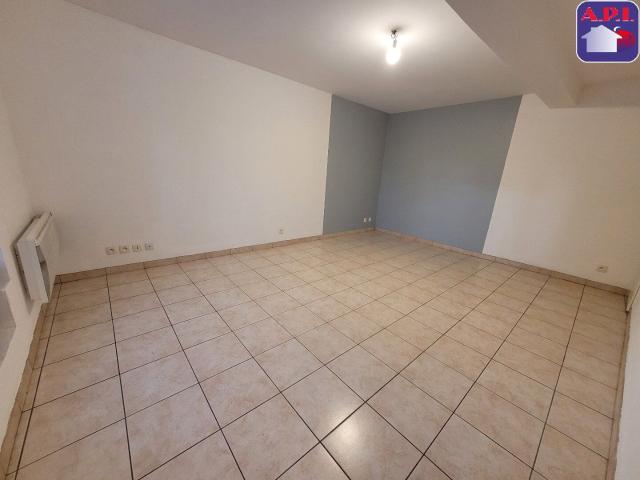 Maison 3 pièces, 69 m² à louer à Lorp Sentaraille 09190