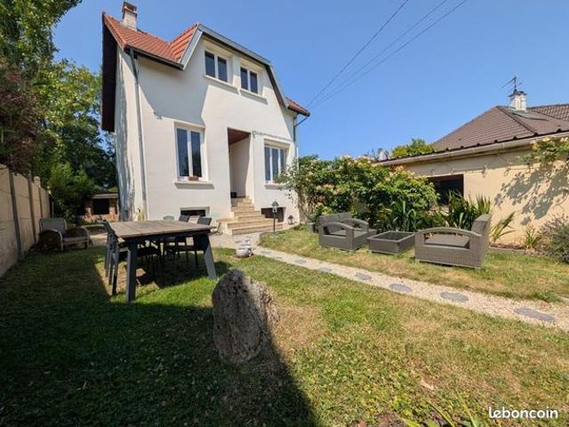 Maison 3 pièces 70 m²