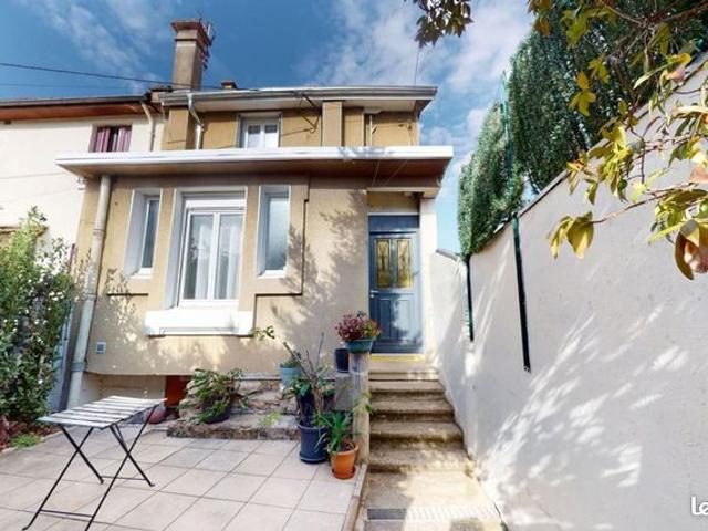 Maison 3 pièces 70 m²