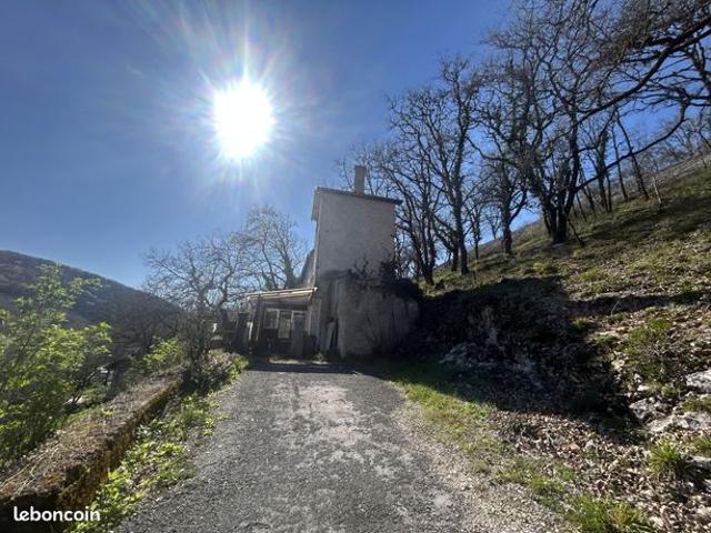 Maison 3 pièces 70 m²