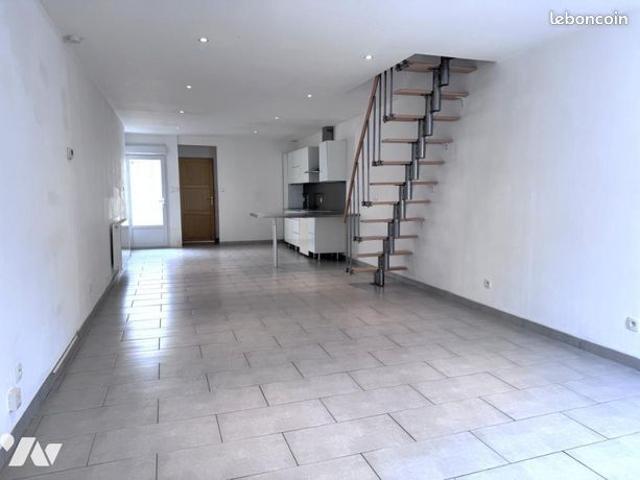 Maison 3 pièces 70 m²